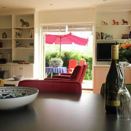 Detached Holiday In The Centre Of The Forest In בית נופש *